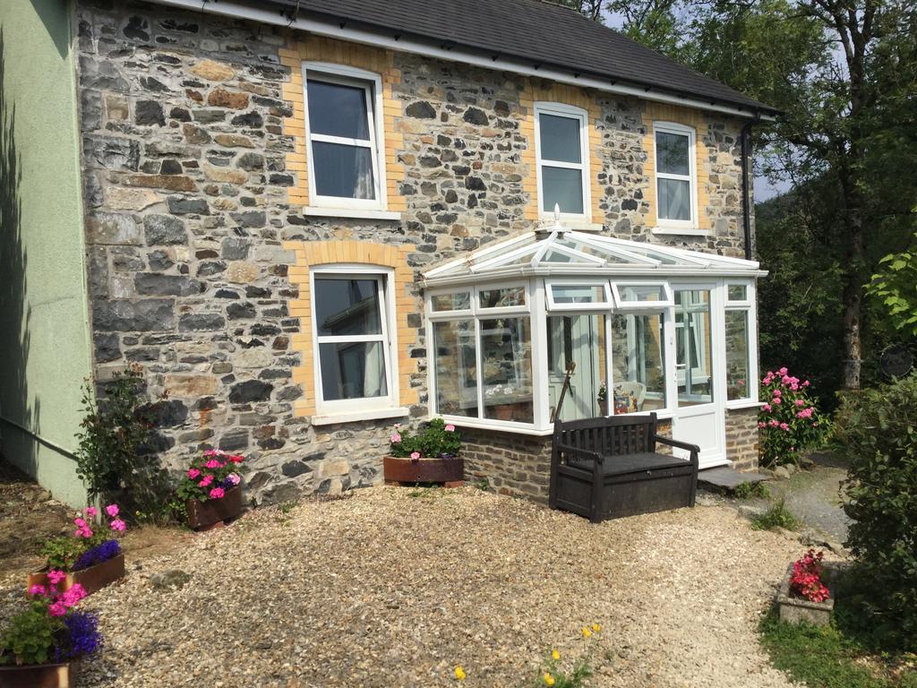 Maes Y Gwaelod Bed & Breakfast Llanwrtyd Wells Luaran gambar